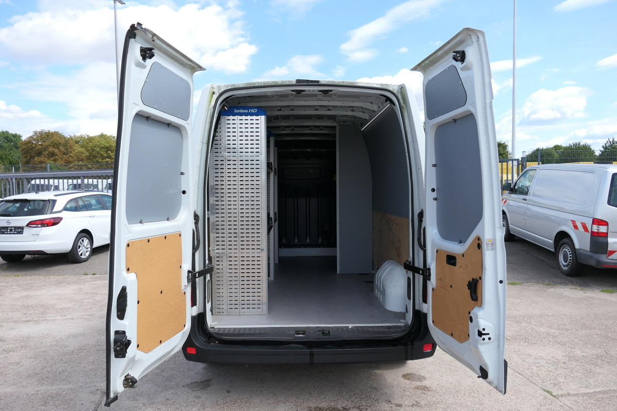 RENAULT Master 130 dCi L3H2 Euro6 KLIMA COC Regal - Furgon: obrázek 1 RENAULT Master 130 dCi L3H2 Euro6 KLIMA COC Regal - Furgon: obrázek 1