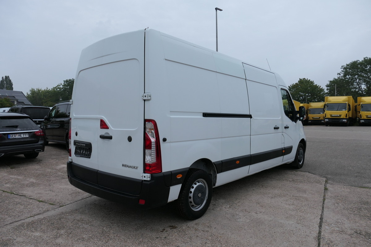 RENAULT Master 130 dCi L3H2 Euro6 KLIMA COC Regal - Furgon: obrázek 4 RENAULT Master 130 dCi L3H2 Euro6 KLIMA COC Regal - Furgon: obrázek 4