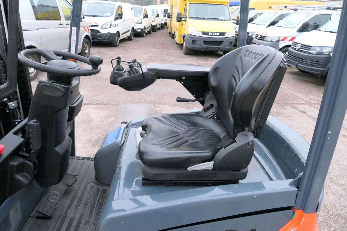 TOYOTA 7FBEST 15 3-Rad DUPLEX HUBHÖHE 3m - Elektrický vysokozdvižný vozík: obrázek 5 TOYOTA 7FBEST 15 3-Rad DUPLEX HUBHÖHE 3m - Elektrický vysokozdvižný vozík: obrázek 5