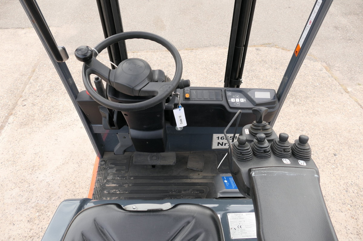 TOYOTA 7FBEST 15 Elektro Batterie 48/2021 3-Rad leasing TOYOTA 7FBEST 15 Elektro Batterie 48/2021 3-Rad: obrázek 7 TOYOTA 7FBEST 15 Elektro Batterie 48/2021 3-Rad leasing TOYOTA 7FBEST 15 Elektro Batterie 48/2021 3-Rad: obrázek 7