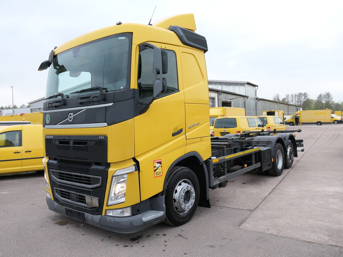 VOLVO FH 26.420 6x2 BDF - Skříňový nákladní auto: obrázek 1 VOLVO FH 26.420 6x2 BDF - Skříňový nákladní auto: obrázek 1