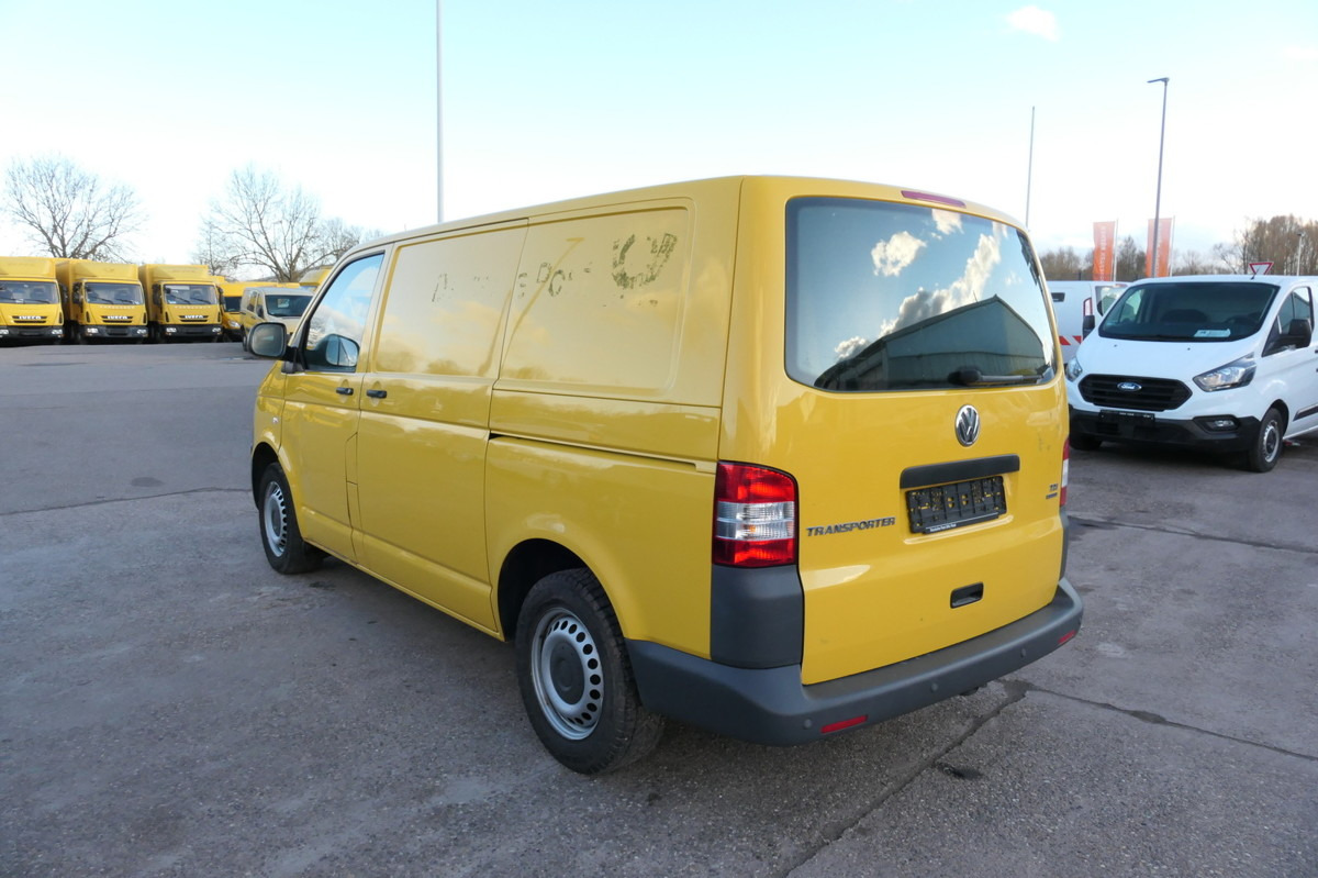 VW T5 Transporter 1.9 TDI PARKTRONIK 2xSCHIEBETÜR - Malá dodávka: obrázek 4 VW T5 Transporter 1.9 TDI PARKTRONIK 2xSCHIEBETÜR - Malá dodávka: obrázek 4