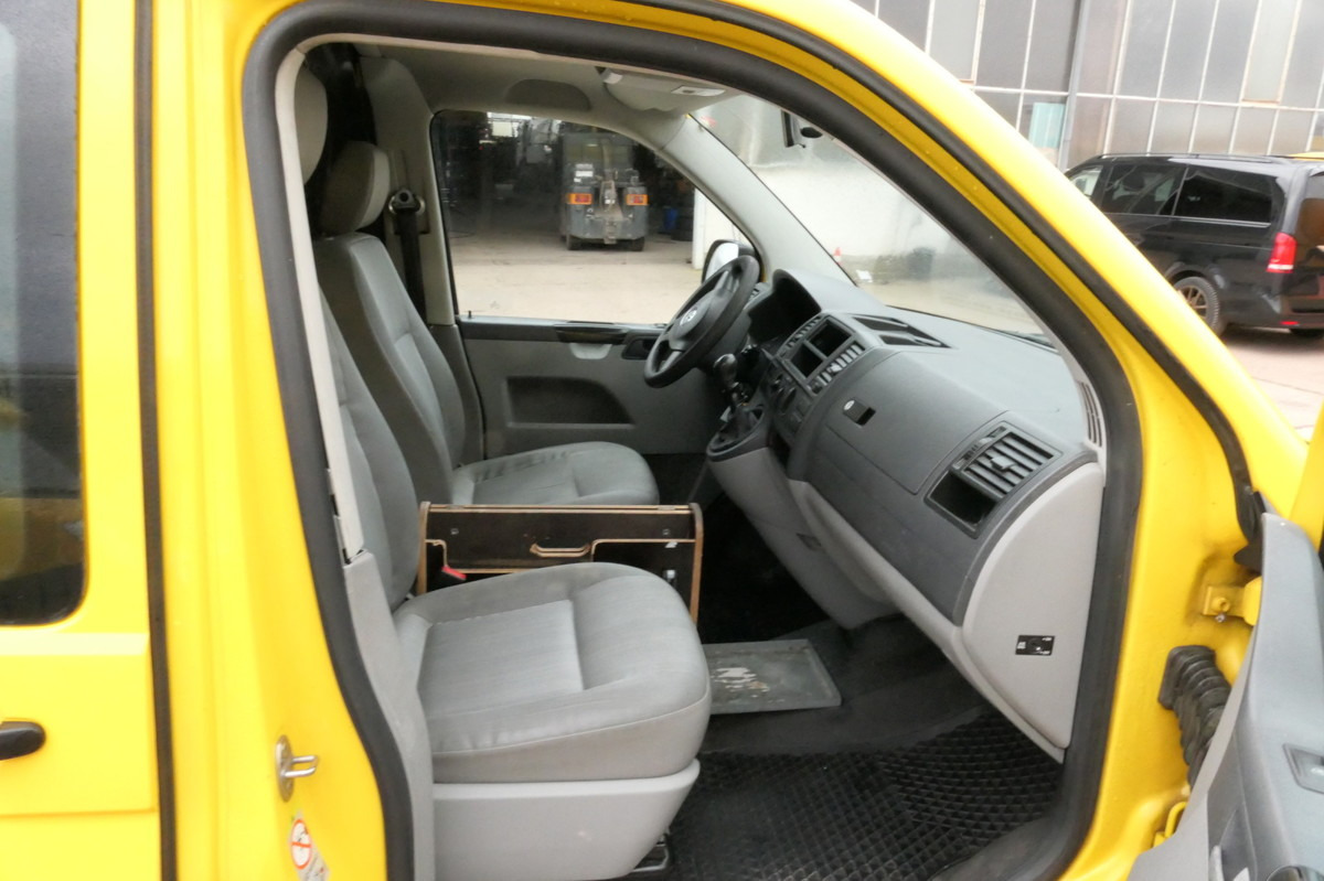 Malá dodávka VW T5 Transporter 2.0 TDI 2-Sitzer PARKTRONIK EUR5: obrázek 6