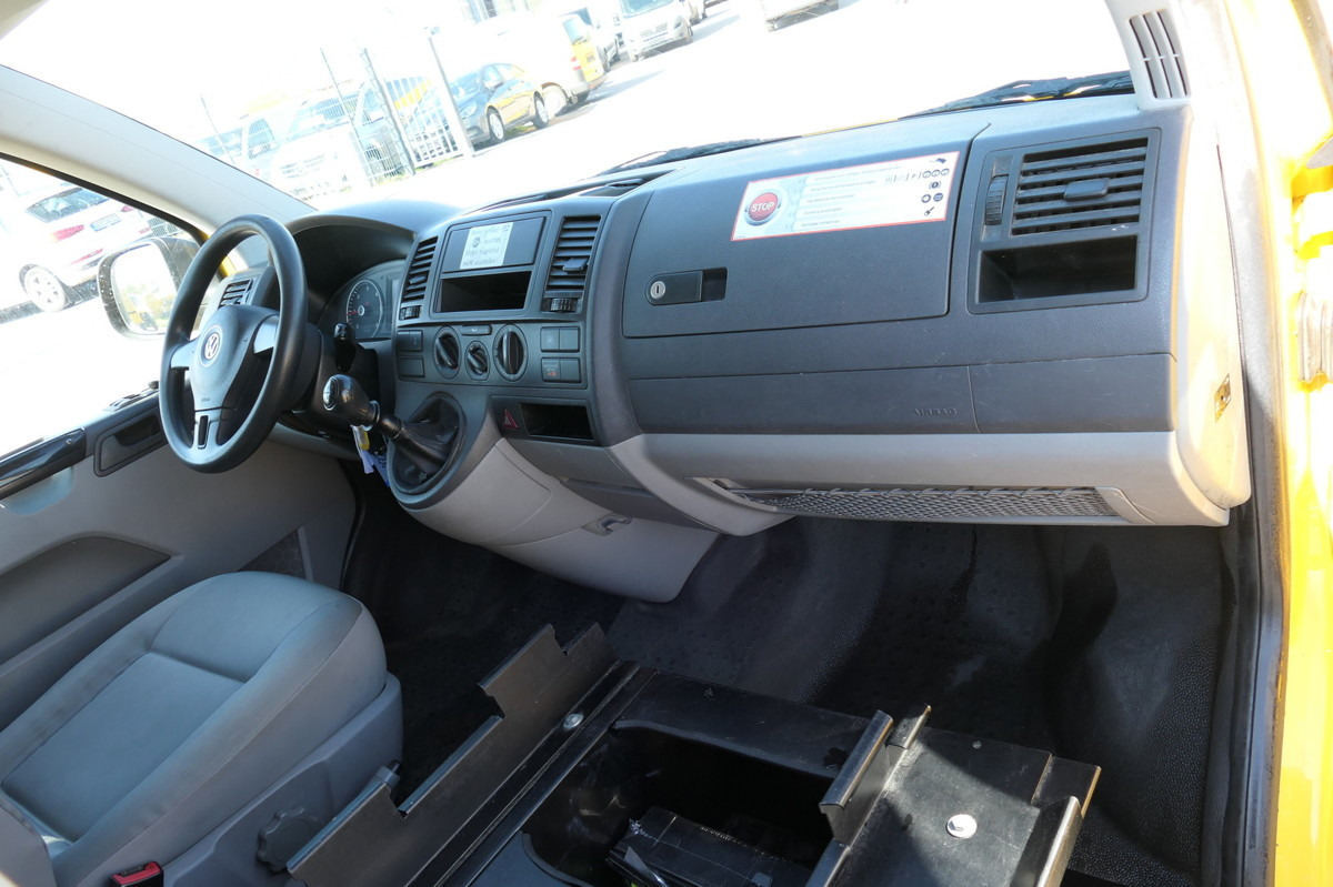 Malá dodávka VW T5 Transporter 2.0 TDI 2xSCHIEBETÜR PARKTRONIK E: obrázek 7