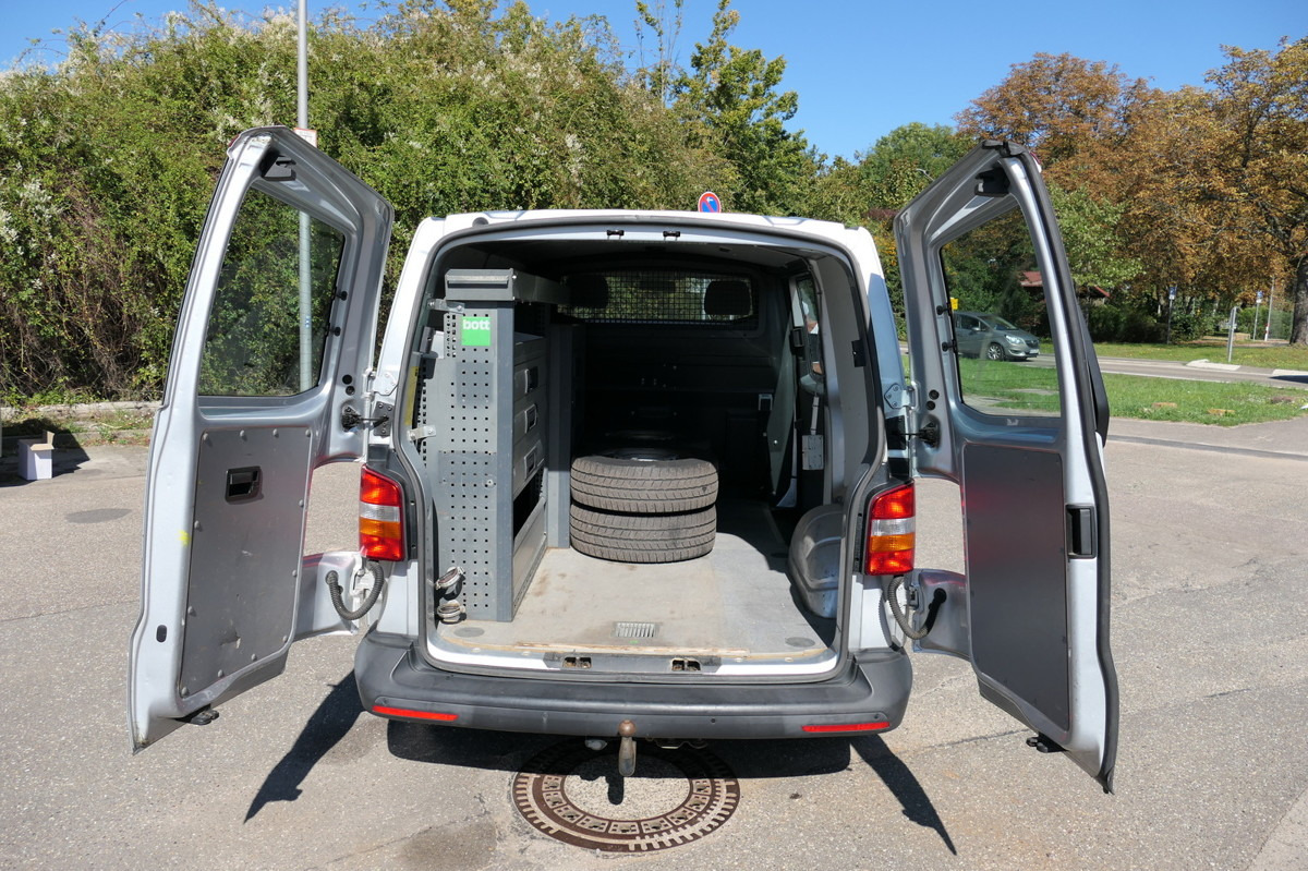 VW T5 Transporter 2.0 TDI 4Motion Flügeltür Klima A - Malá dodávka: obrázek 1 VW T5 Transporter 2.0 TDI 4Motion Flügeltür Klima A - Malá dodávka: obrázek 1