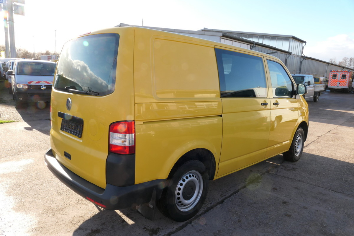 VW T5 Transporter 2.0 TDI EURO-5 CoC PARKTRONIK - Malá dodávka: obrázek 4 VW T5 Transporter 2.0 TDI EURO-5 CoC PARKTRONIK - Malá dodávka: obrázek 4