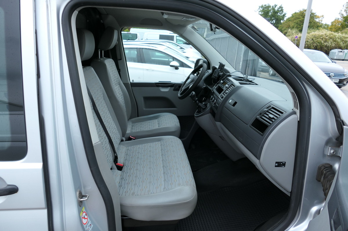 VW T5 Transporter 2.0 TDI KLIMA AHK Werkstatteinbau - Malá dodávka: obrázek 5 VW T5 Transporter 2.0 TDI KLIMA AHK Werkstatteinbau - Malá dodávka: obrázek 5
