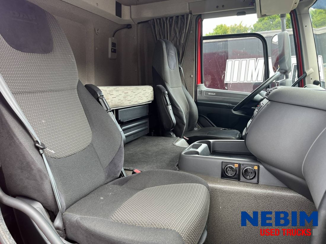 DAF CF 400 4X2 + Wecon Trailer - Skříňový nákladní auto: obrázek 4 DAF CF 400 4X2 + Wecon Trailer - Skříňový nákladní auto: obrázek 4