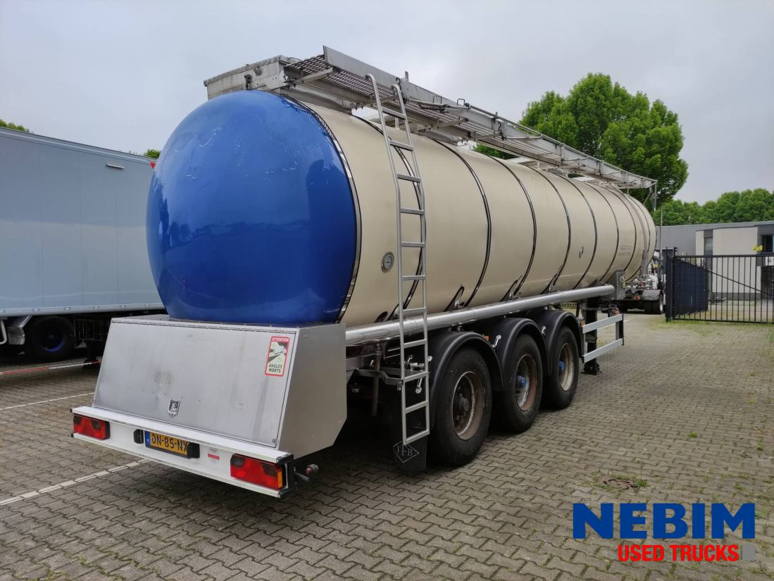 Feldbinder TSA 33.3-3 Unibloc pump electr - 3 comp. 8.000 / 2 2.500 / 3.000 Ltr. - Cisternový návěs: obrázek 2 Feldbinder TSA 33.3-3 Unibloc pump electr - 3 comp. 8.000 / 2 2.500 / 3.000 Ltr. - Cisternový návěs: obrázek 2