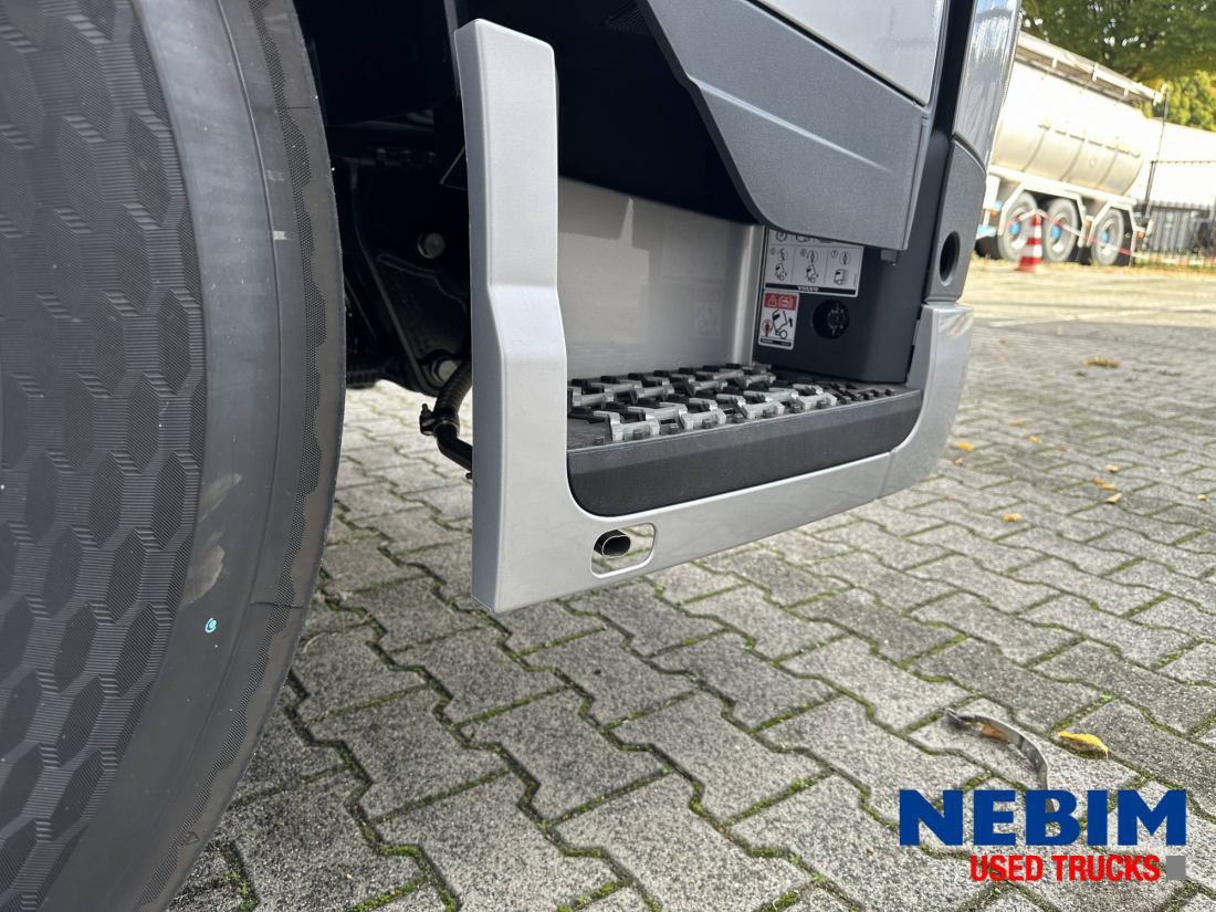 Volvo FH 500 8x4 Triple - HMF5020K6 43,6 T/M NEW-Nieuw-NEU leasing Volvo FH 500 8x4 Triple - HMF5020K6 43,6 T/M NEW-Nieuw-NEU: obrázek 19