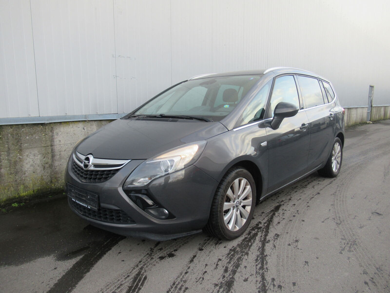 Opel Zafira Touren - Osobní auto: obrázek 3 Opel Zafira Touren - Osobní auto: obrázek 3