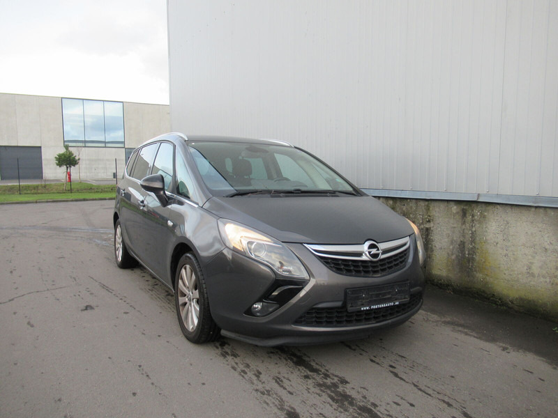 Opel Zafira Touren - Osobní auto: obrázek 1 Opel Zafira Touren - Osobní auto: obrázek 1