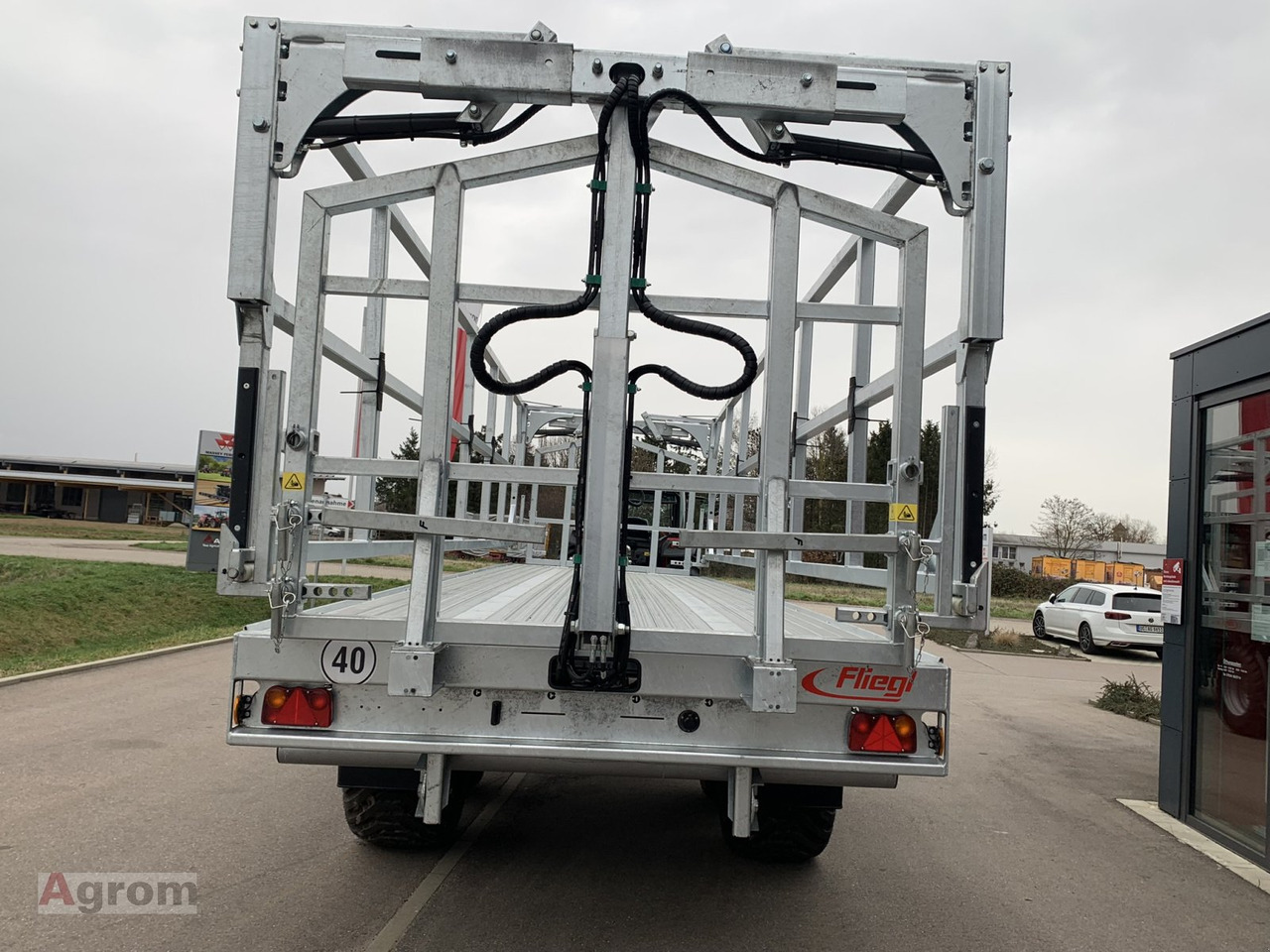 Fliegl DPW 210 BL - Zemědělský přívěsy valníky: obrázek 4 Fliegl DPW 210 BL - Zemědělský přívěsy valníky: obrázek 4