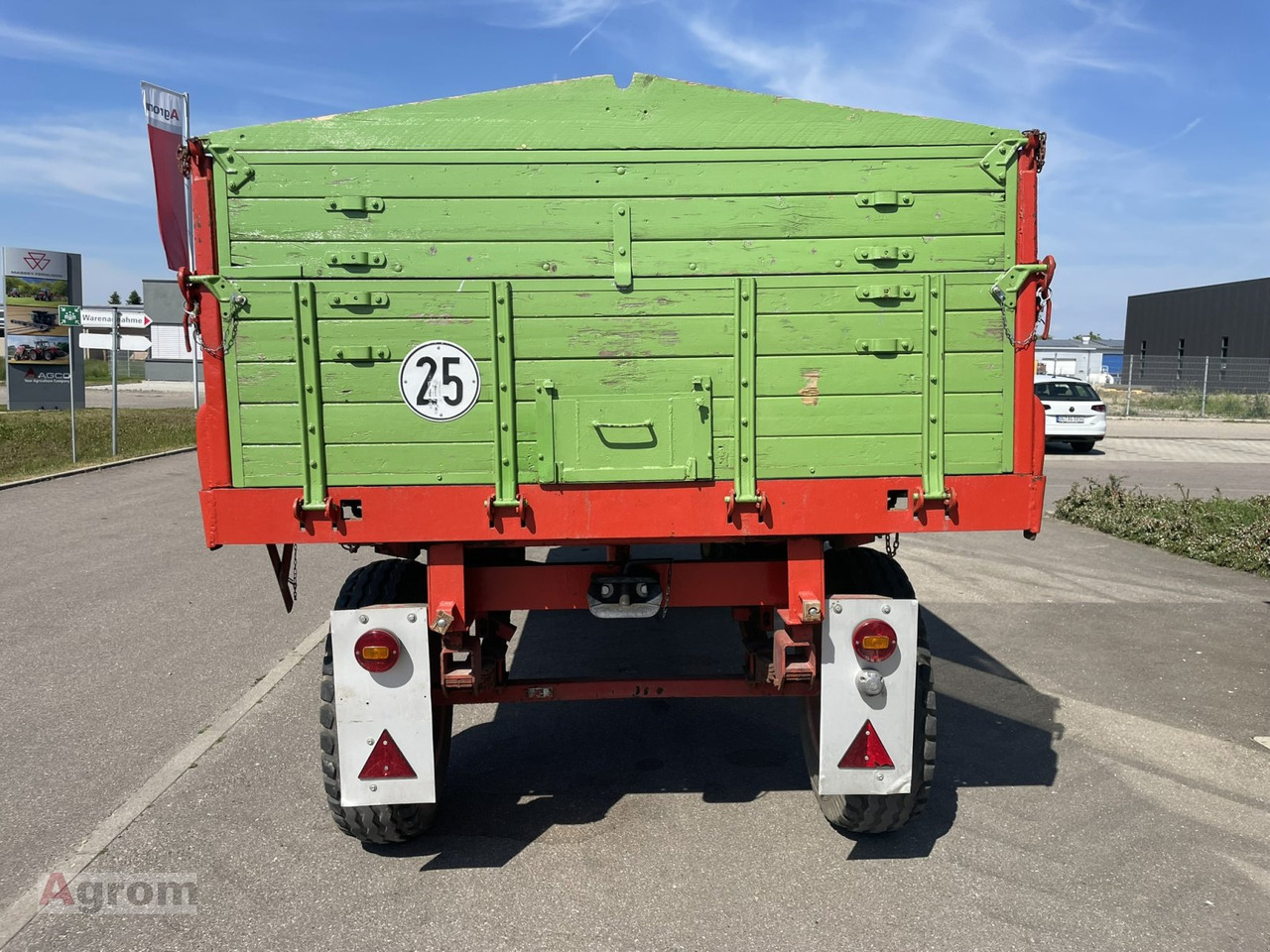 Fristein DK 55 - Zemědělský sklápěcí přívěs: obrázek 5 Fristein DK 55 - Zemědělský sklápěcí přívěs: obrázek 5