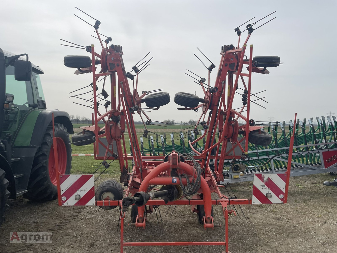 Kuhn GF 8501 - Obraceč/ Shrnovač: obrázek 1 Kuhn GF 8501 - Obraceč/ Shrnovač: obrázek 1