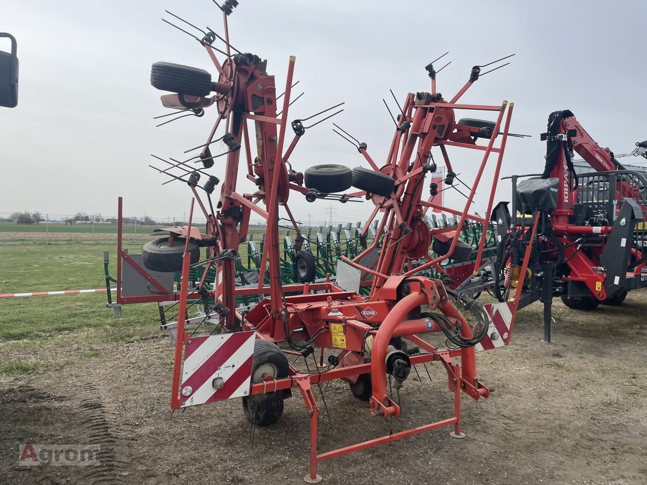 Kuhn GF 8501 - Obraceč/ Shrnovač: obrázek 2 Kuhn GF 8501 - Obraceč/ Shrnovač: obrázek 2