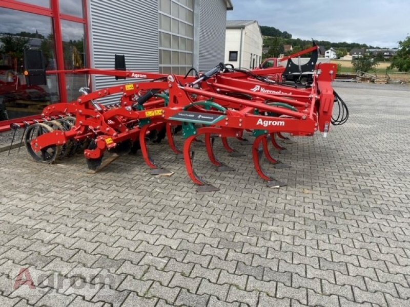 Kverneland Enduro Pro 4000F-Triflex - Kultivátor: obrázek 4 Kverneland Enduro Pro 4000F-Triflex - Kultivátor: obrázek 4