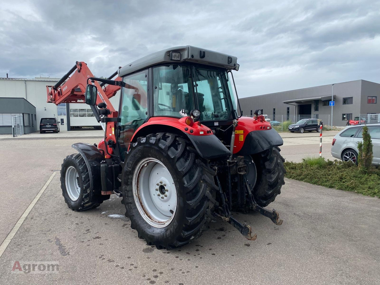 Massey Ferguson 5445 Dyna4 - Traktor: obrázek 5 Massey Ferguson 5445 Dyna4 - Traktor: obrázek 5