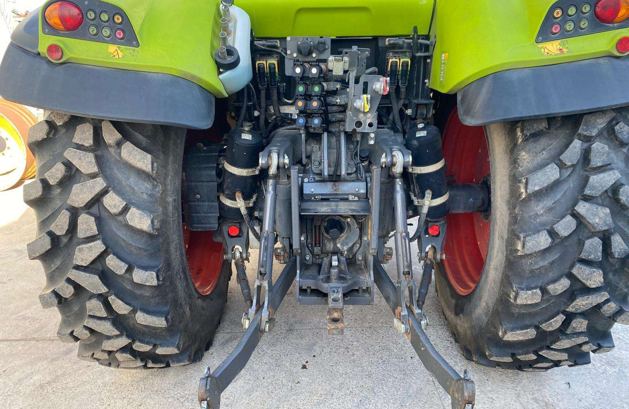 Claas Arion 440 su Claaas front.kr. - Traktor: obrázek 3 Claas Arion 440 su Claaas front.kr. - Traktor: obrázek 3