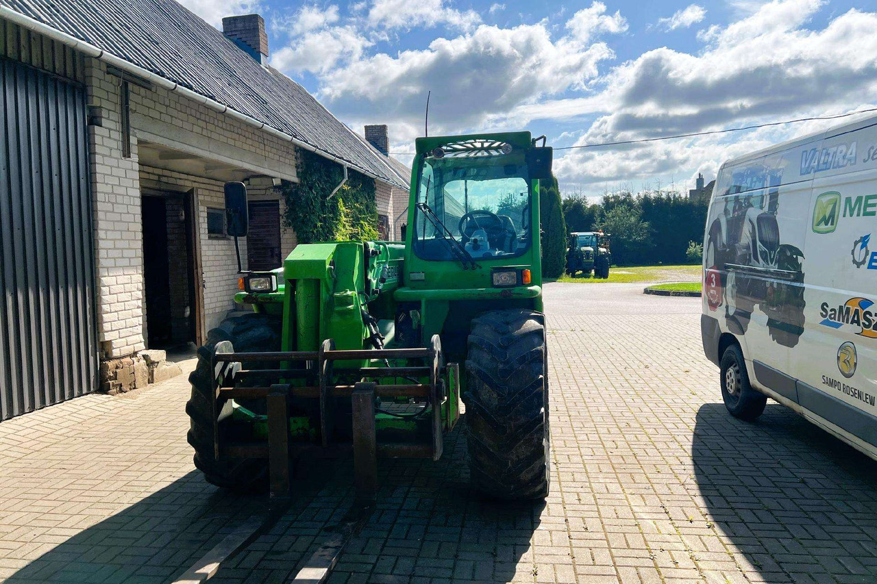 Merlo P40.7 CS - Teleskopický manipulátor: obrázek 2 Merlo P40.7 CS - Teleskopický manipulátor: obrázek 2