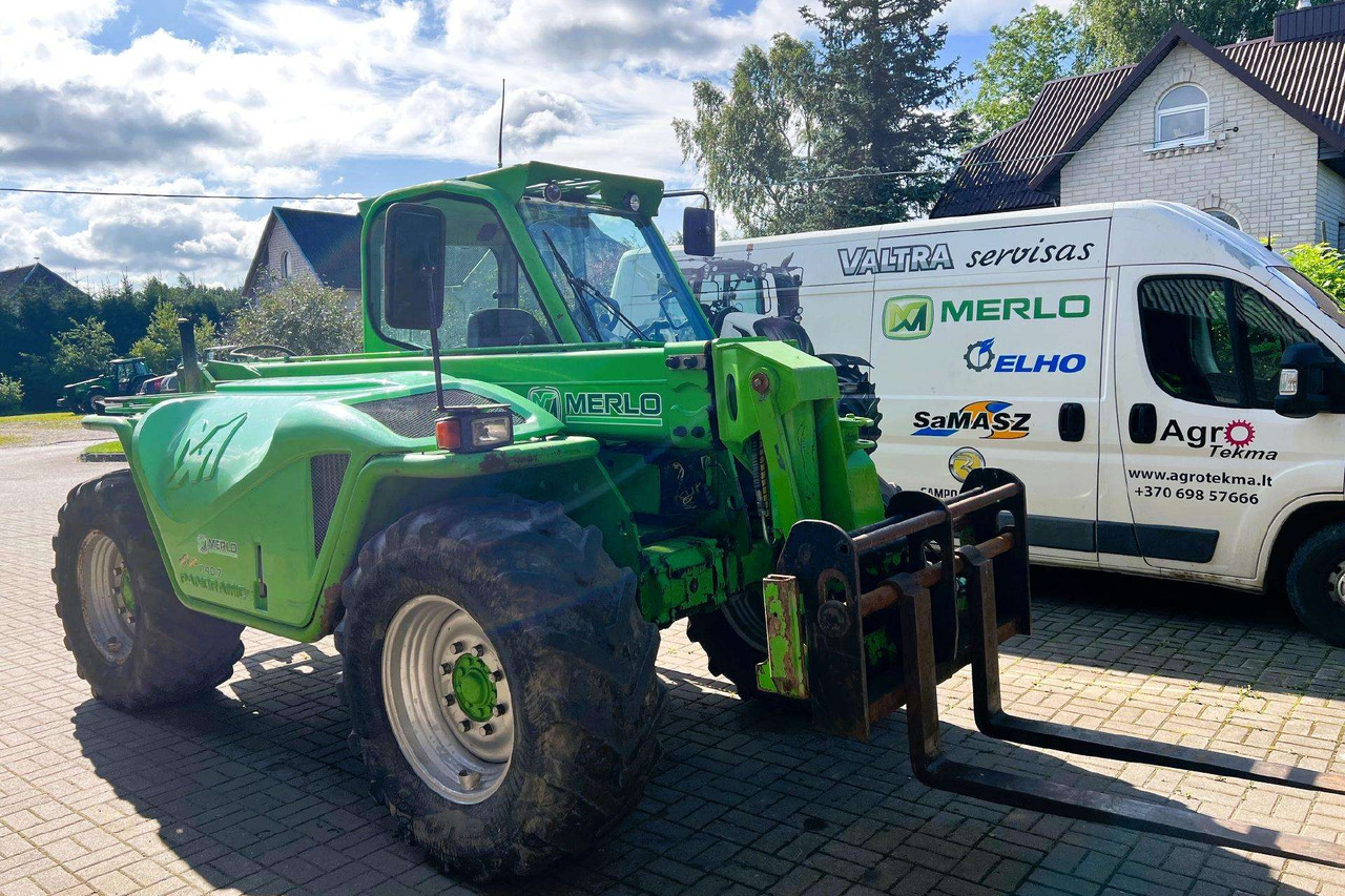Merlo P40.7 CS - Teleskopický manipulátor: obrázek 1 Merlo P40.7 CS - Teleskopický manipulátor: obrázek 1