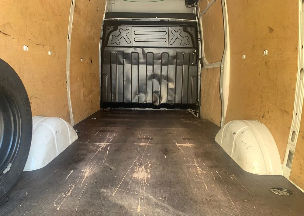 Furgon Iveco DAILY: obrázek 14