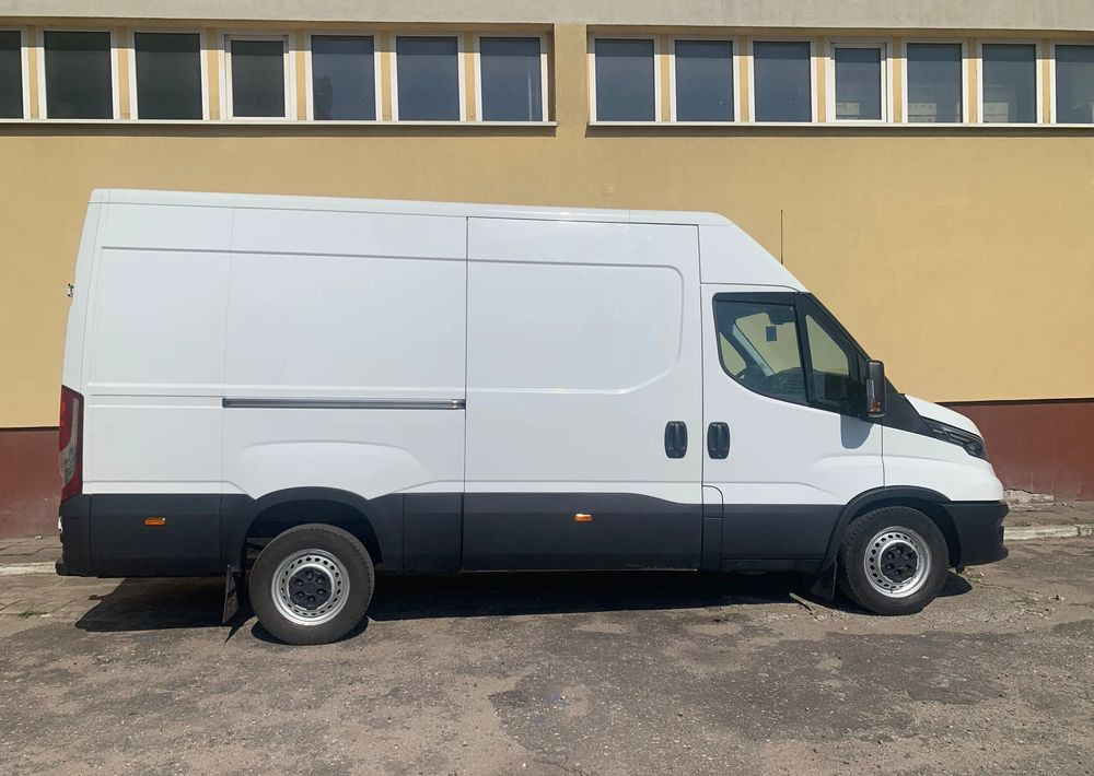 Iveco DAILY - Furgon: obrázek 4 Iveco DAILY - Furgon: obrázek 4
