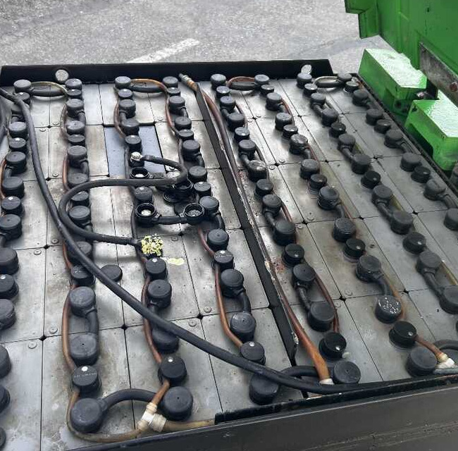 Cesab ECO/KD 250 (batt. KO) - Elektrický vysokozdvižný vozík: obrázek 5 Cesab ECO/KD 250 (batt. KO) - Elektrický vysokozdvižný vozík: obrázek 5