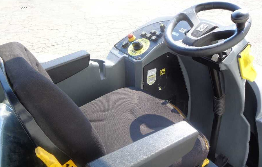 Kärcher B 250 R I + R 120 - Podlahový mycí stroj: obrázek 4 Kärcher B 250 R I + R 120 - Podlahový mycí stroj: obrázek 4