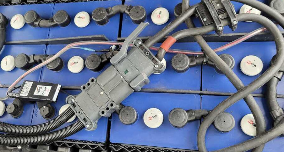Linde E 15-02/386 (2500 ore) - Elektrický vysokozdvižný vozík: obrázek 3 Linde E 15-02/386 (2500 ore) - Elektrický vysokozdvižný vozík: obrázek 3