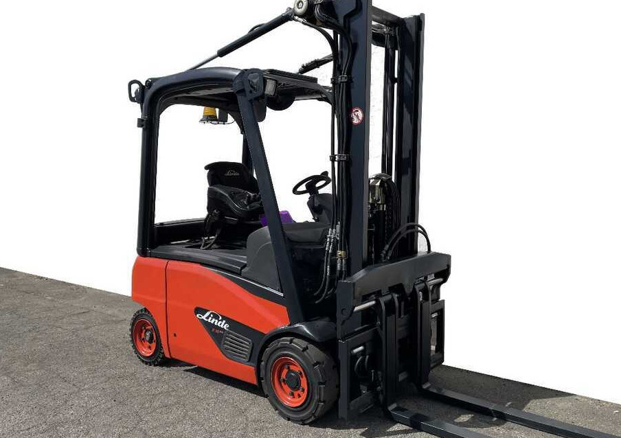 Linde E 16 P-02 - Elektrický vysokozdvižný vozík: obrázek 1 Linde E 16 P-02 - Elektrický vysokozdvižný vozík: obrázek 1