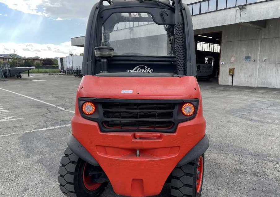 Linde H 40 D-02 senza montante - Dieselový vysokozdvižný vozík: obrázek 3 Linde H 40 D-02 senza montante - Dieselový vysokozdvižný vozík: obrázek 3