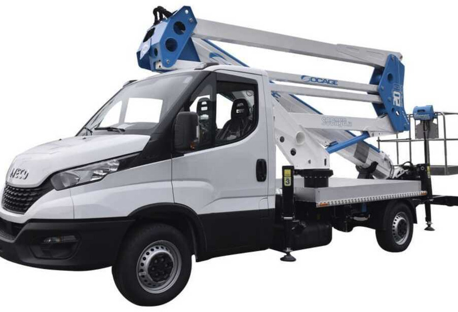 SOCAGE 20 D (IVECO) - Autoplošina: obrázek 2 SOCAGE 20 D (IVECO) - Autoplošina: obrázek 2