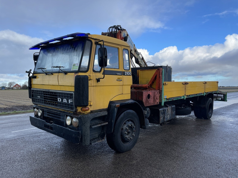 Nákladní automobil valníkový/ Plošinový DAF 2100: obrázek 1