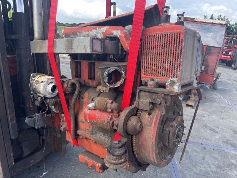 Deutz F4L 912 - Motor pro Zemědělská technika: obrázek 2 Deutz F4L 912 - Motor pro Zemědělská technika: obrázek 2