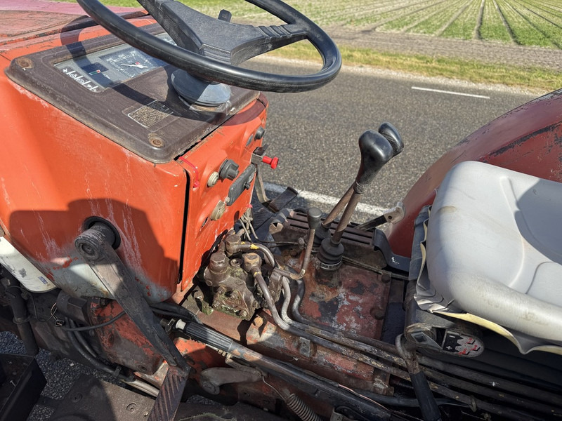 Fiat 570 - Traktor: obrázek 4 Fiat 570 - Traktor: obrázek 4