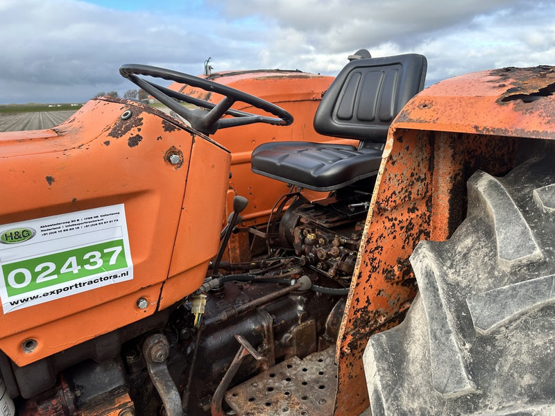 Fiat 640 - Traktor: obrázek 4 Fiat 640 - Traktor: obrázek 4