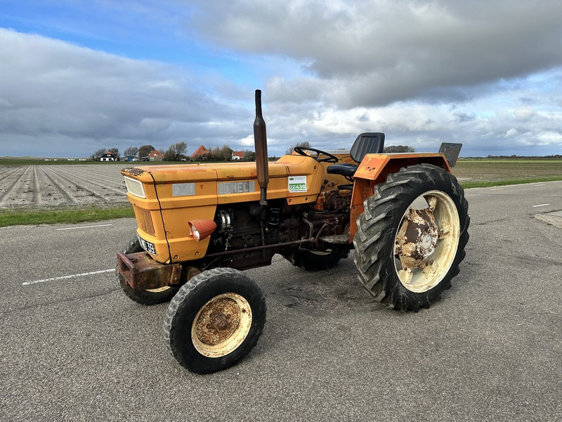 Fiat 640 - Traktor: obrázek 1 Fiat 640 - Traktor: obrázek 1