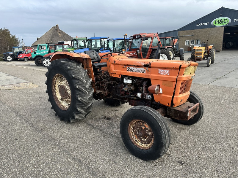 Fiat 640 - Traktor: obrázek 3 Fiat 640 - Traktor: obrázek 3