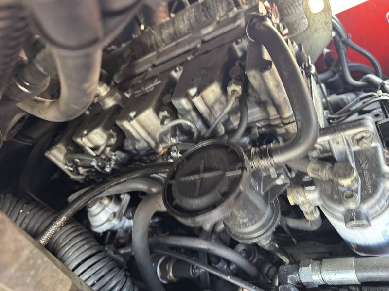 Dieselový vysokozdvižný vozík Heden 8440 DG: obrázek 10 Dieselový vysokozdvižný vozík Heden 8440 DG: obrázek 10