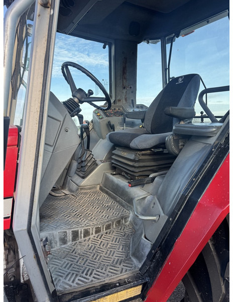 Massey Ferguson 3060 - Traktor: obrázek 4 Massey Ferguson 3060 - Traktor: obrázek 4