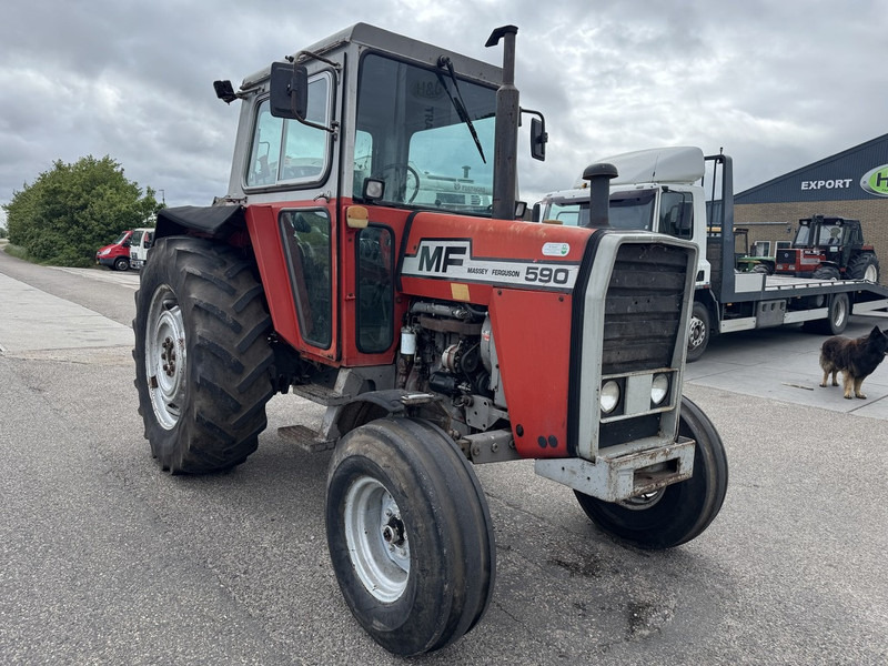 Massey Ferguson 590 - Traktor: obrázek 3 Massey Ferguson 590 - Traktor: obrázek 3