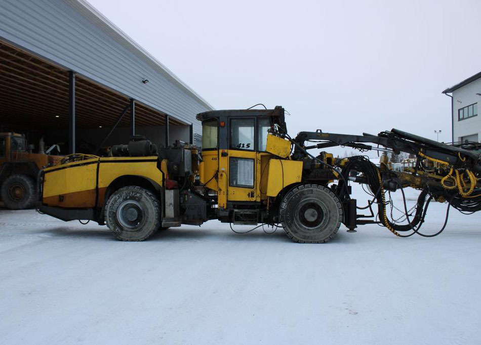 Atlas Copco Boltec LC - Důlní stroj: obrázek 1 Atlas Copco Boltec LC - Důlní stroj: obrázek 1