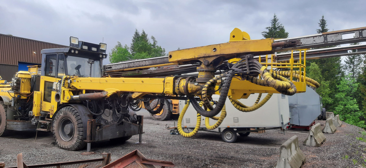 Atlas Copco E2C-C30 - Horizontálni vrty: obrázek 2 Atlas Copco E2C-C30 - Horizontálni vrty: obrázek 2