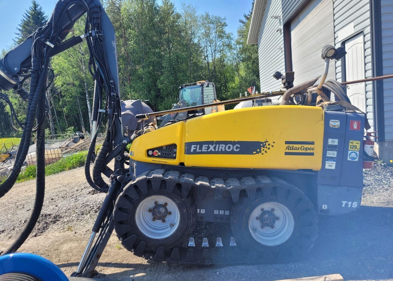 Atlas Copco FlexiROC T15R-01 - Vrtná souprava: obrázek 2 Atlas Copco FlexiROC T15R-01 - Vrtná souprava: obrázek 2