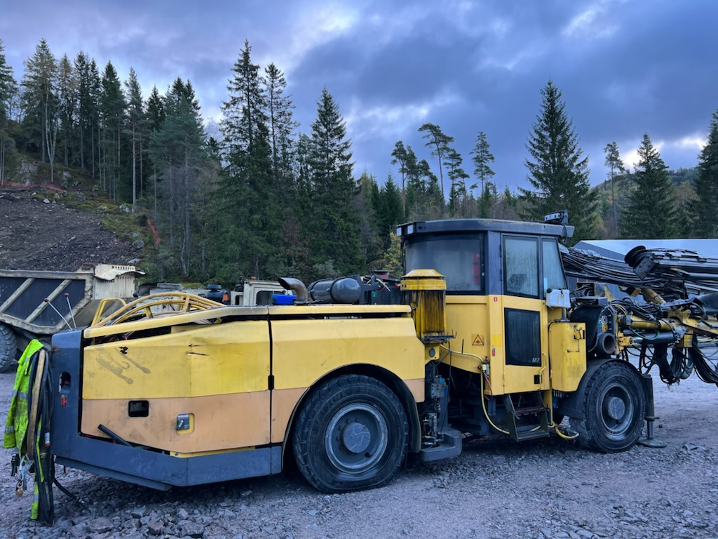 Atlas Copco M2C - Horizontálni vrty: obrázek 4 Atlas Copco M2C - Horizontálni vrty: obrázek 4