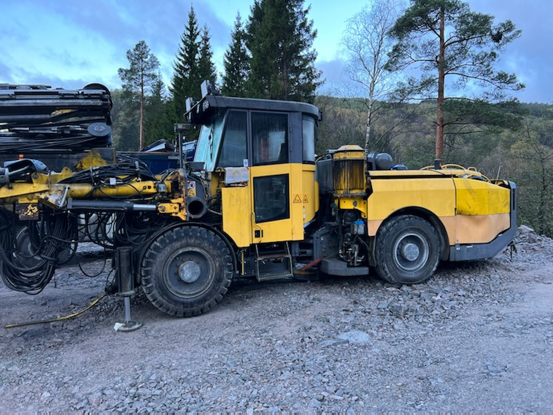 Atlas Copco M2C - Horizontálni vrty: obrázek 3 Atlas Copco M2C - Horizontálni vrty: obrázek 3