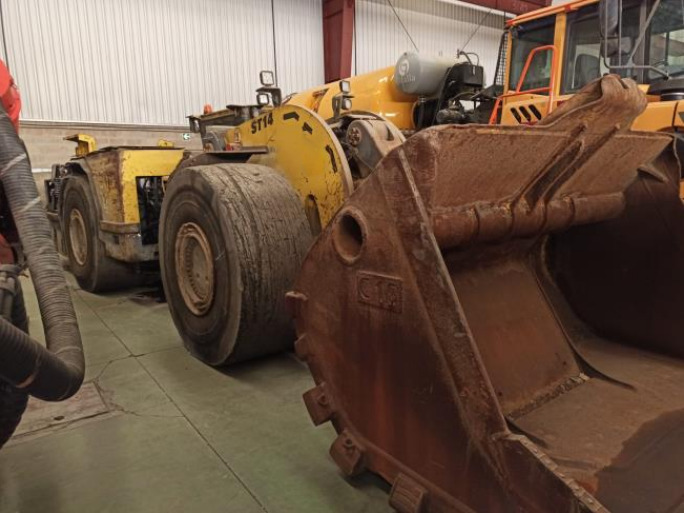 Atlas Copco ST14 - Důlní stroj: obrázek 1 Atlas Copco ST14 - Důlní stroj: obrázek 1