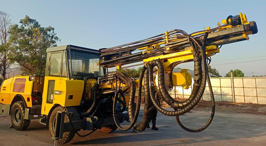 Atlas Copco Simba S7D - Důlní stroj: obrázek 2 Atlas Copco Simba S7D - Důlní stroj: obrázek 2