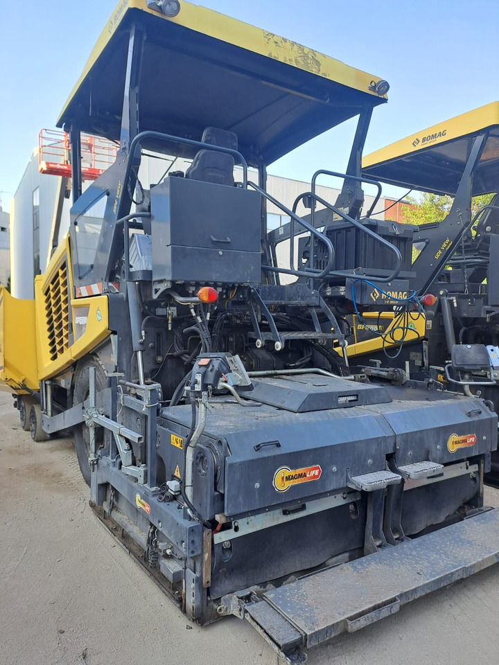 Bomag BF600 P-2 - Finišér: obrázek 5 Bomag BF600 P-2 - Finišér: obrázek 5